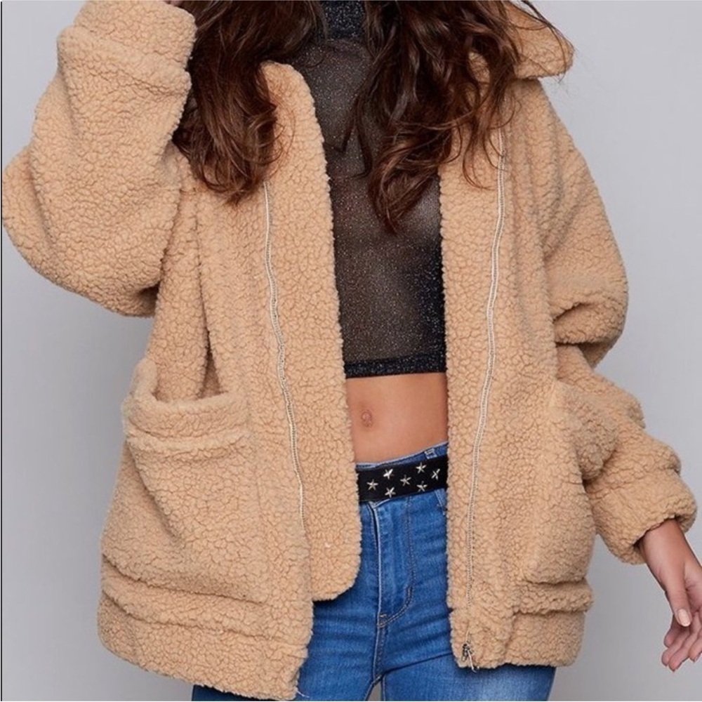 I.AM.GIA Sherpa Coat Oversized Teddy Jacket Size M Blogger Fav Tiktok Viral - Picture 6 of 15